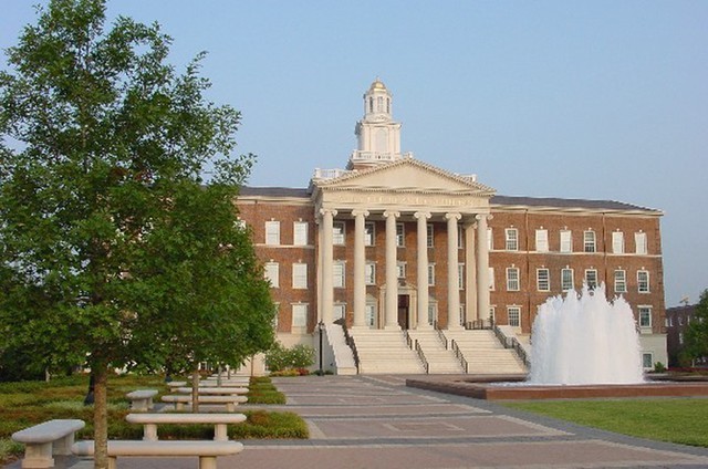 Blanton Student Services Building