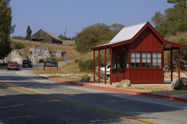 UC Santa Cruz Main Entry Kiosk